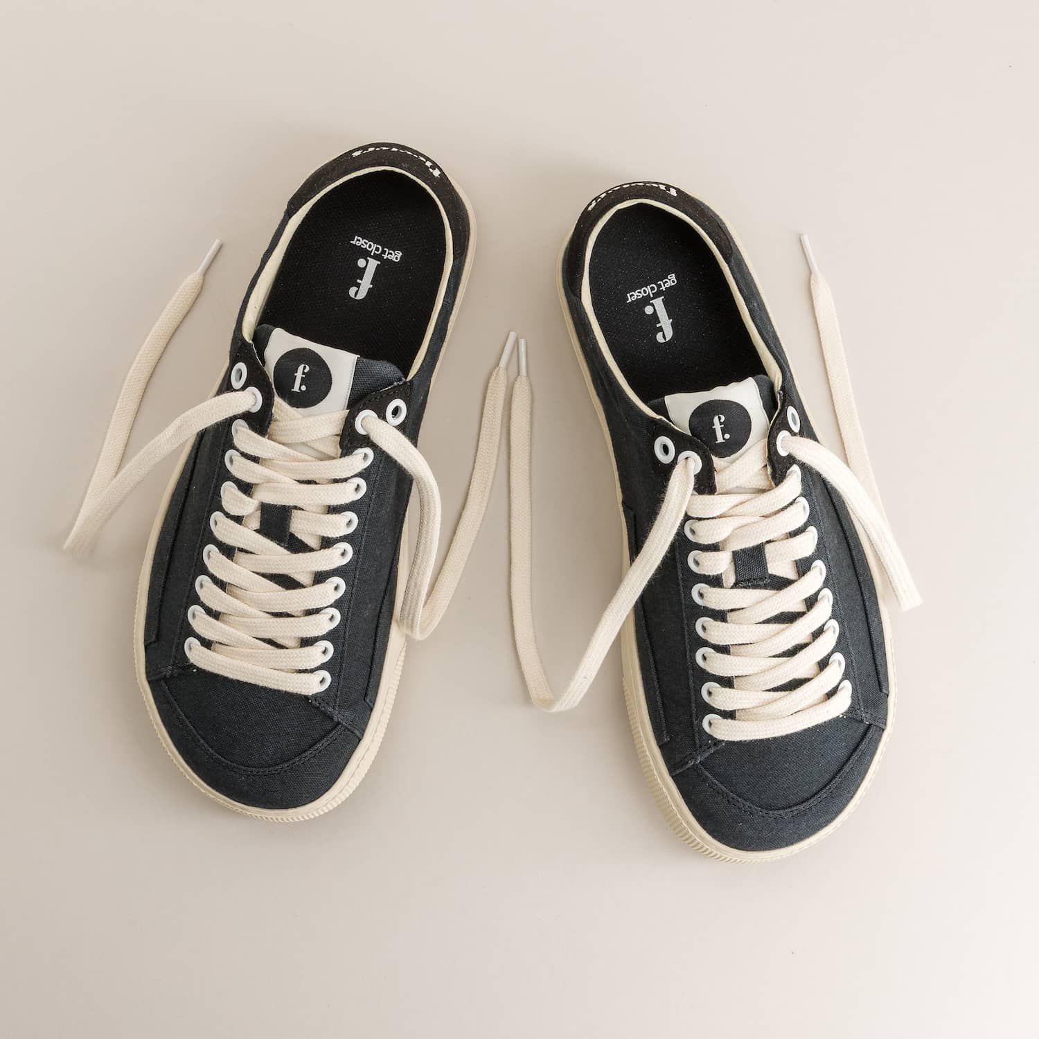 Peach - Black Canvas - slika 4