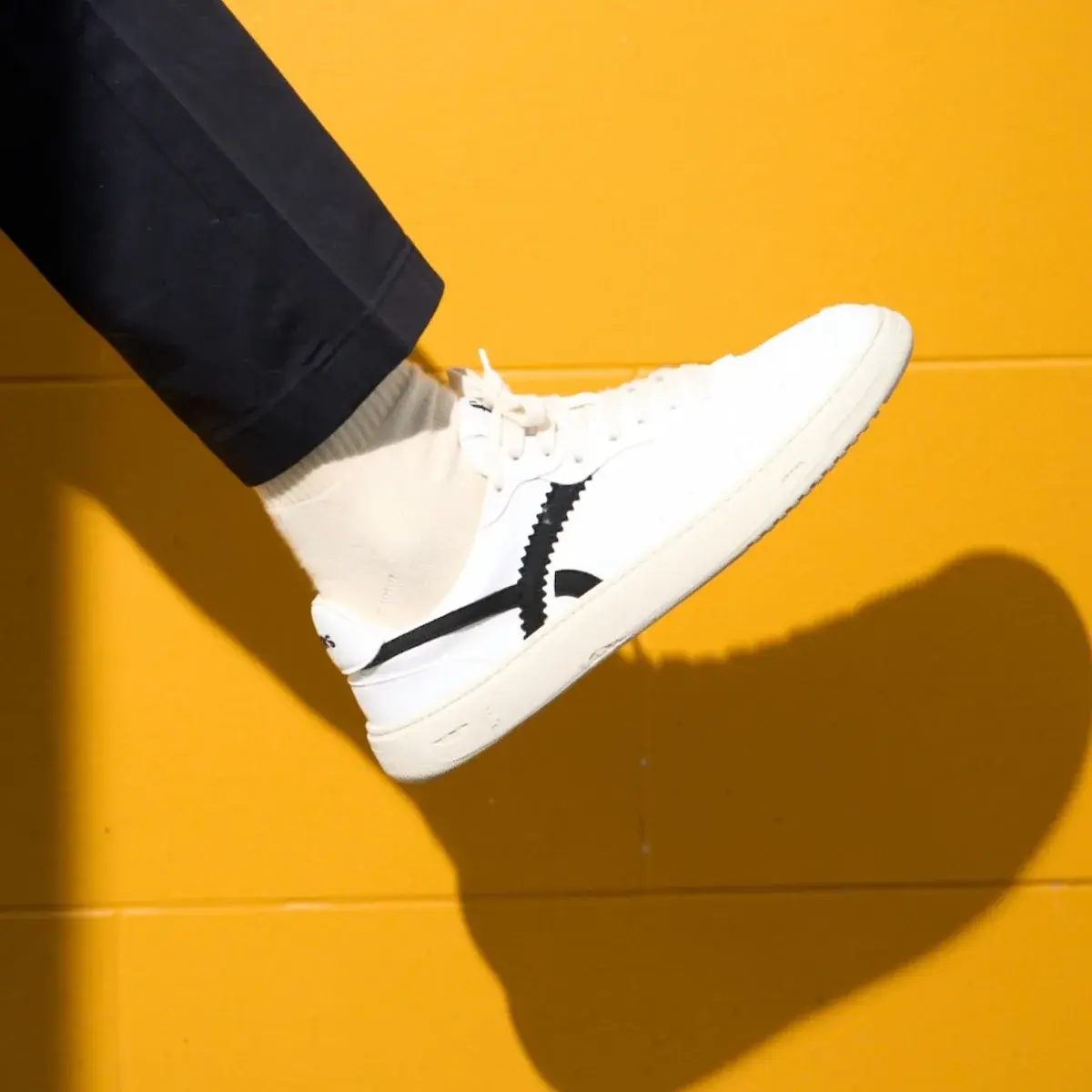 Mango - White & Black - slika 2